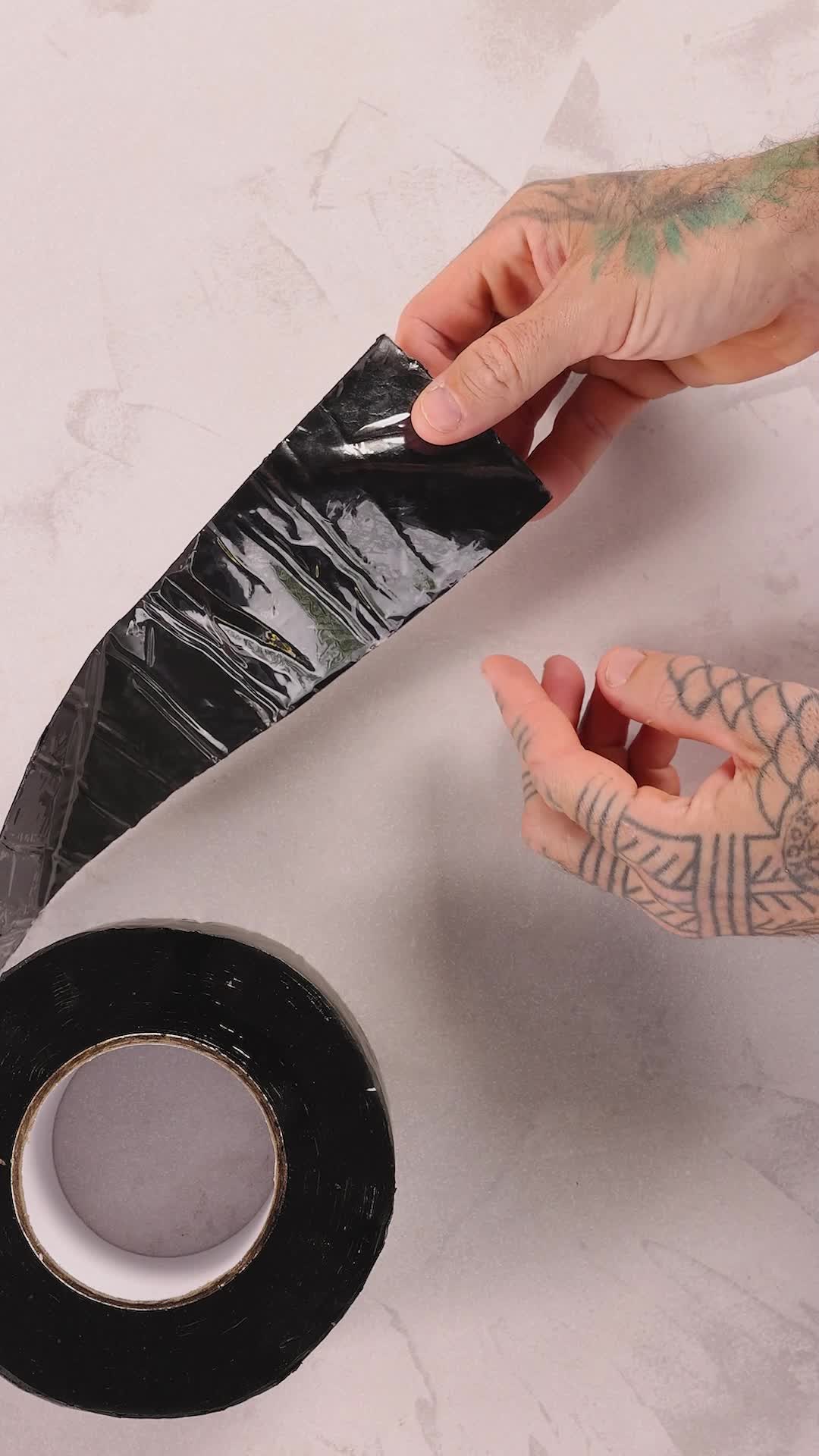 Everbuild Black Jack Self Adhesive Flashing Trade Roll – 100mm × 10m