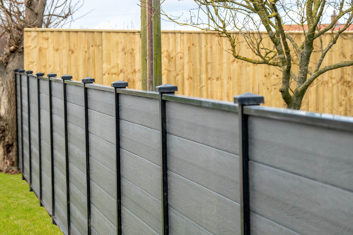 DuraPost VISTA aluminium frame installed around Graphite composite boards