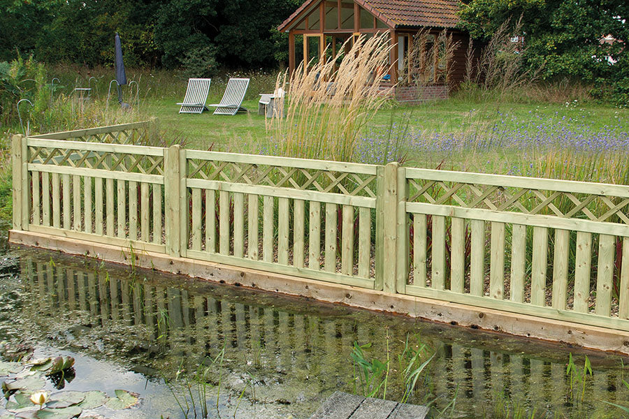 Pressure treated Cross Top decking balustrade panel, 900mm high x 1800mm wide
